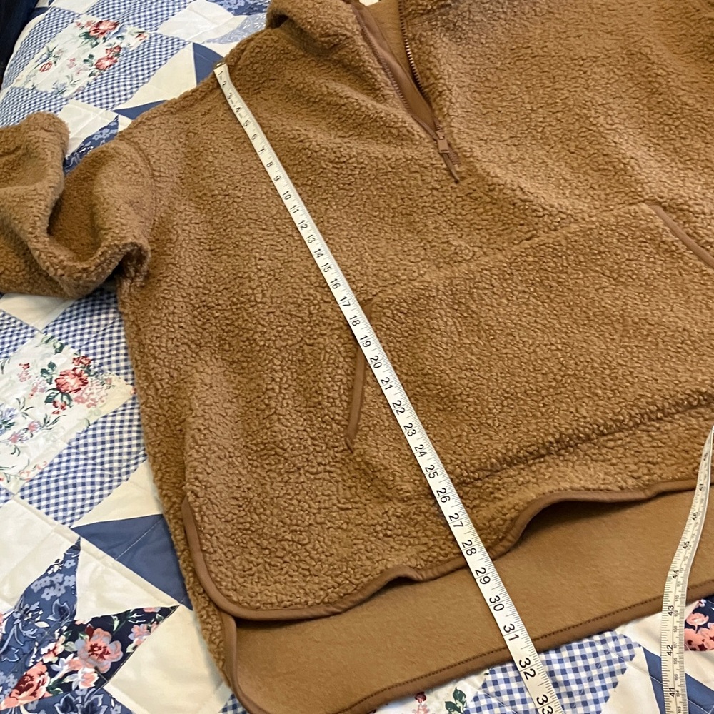Old Navy Brown Sherpa Pullover - Picture 5 of 5